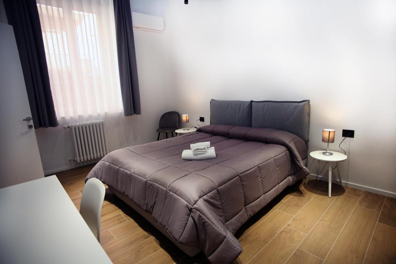 Business Home Via Isonzo B&B Foggia Exterior foto